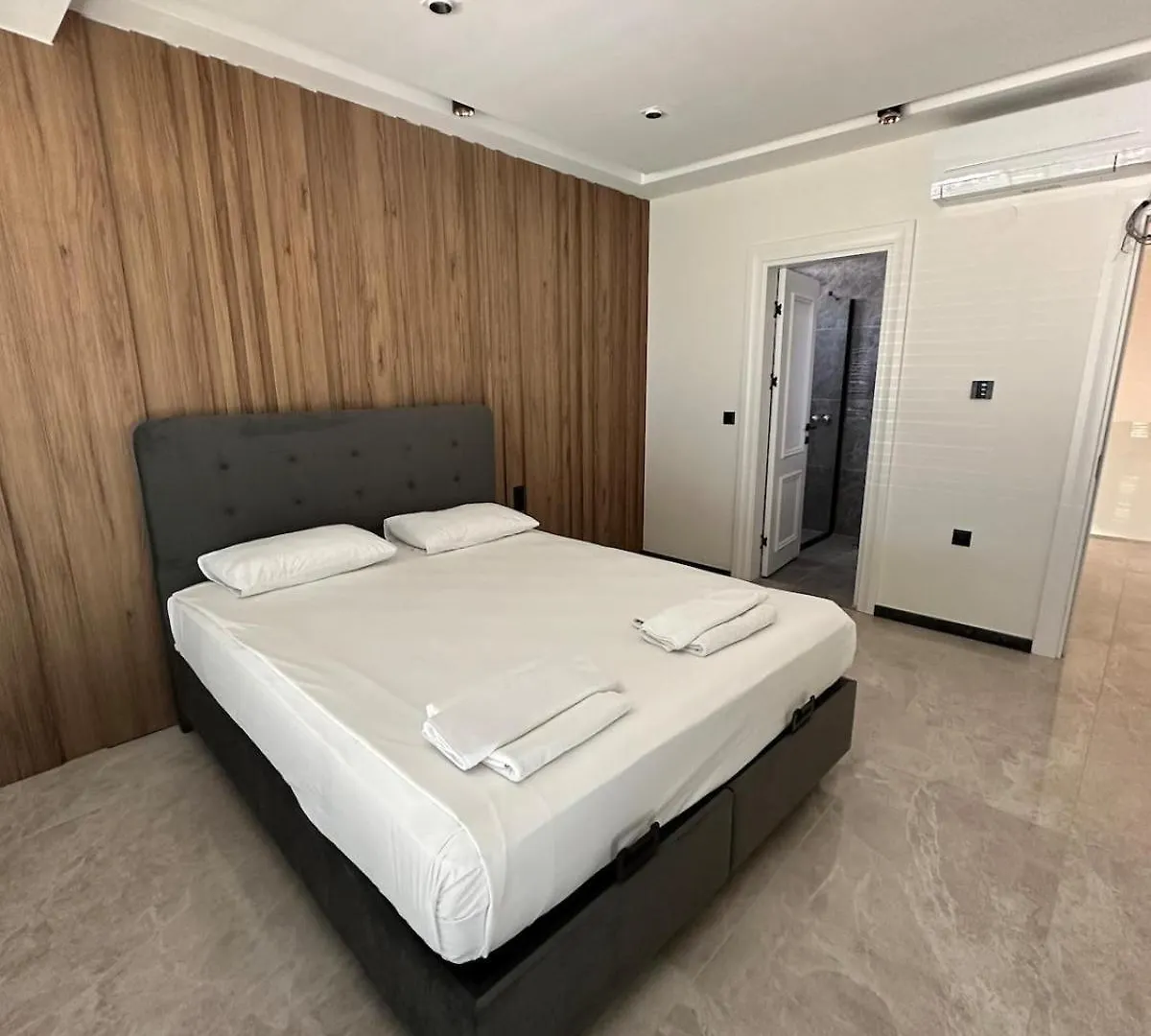 Nefiss Villa With Private Pool Kusadası 0*,